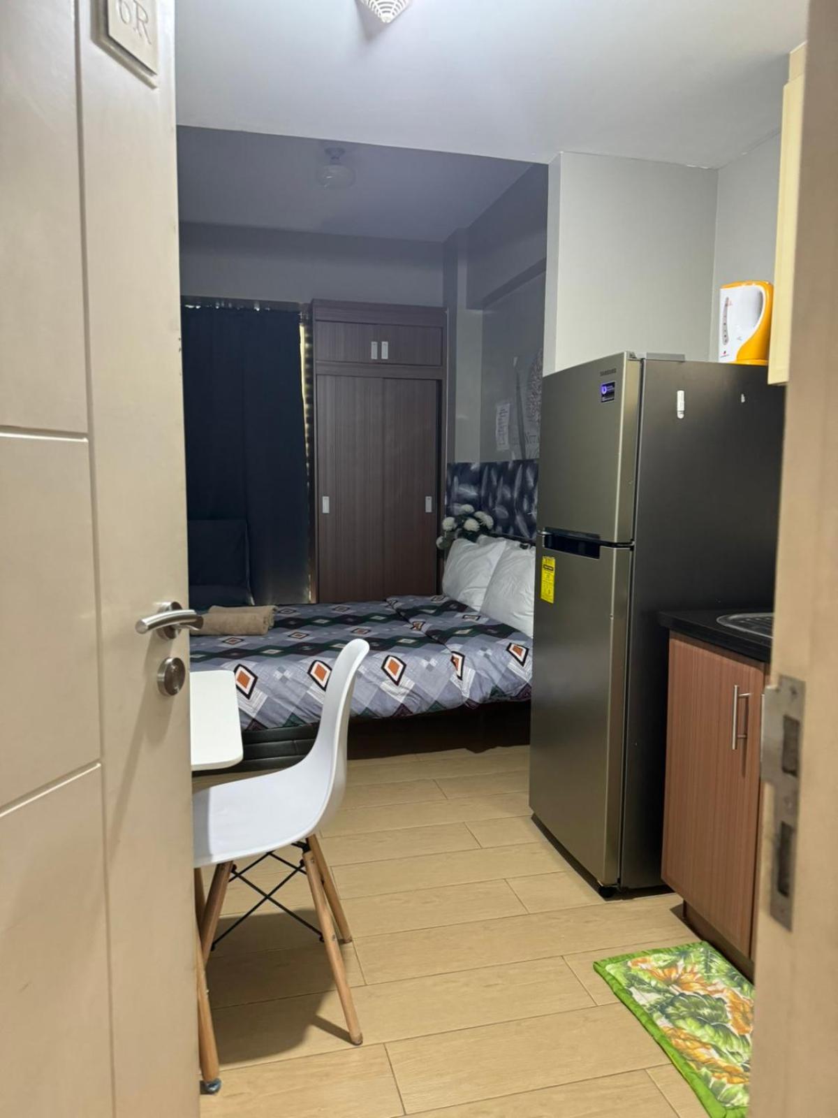 Henry'S Newport Condotel パサイ エクステリア 写真