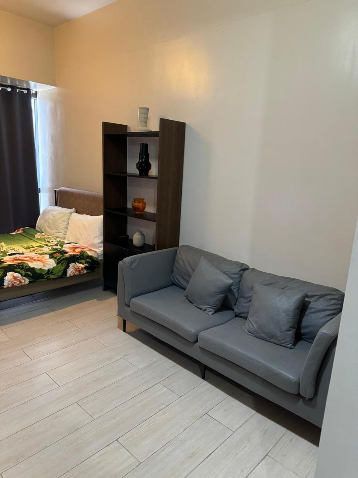 Henry'S Newport Condotel パサイ エクステリア 写真