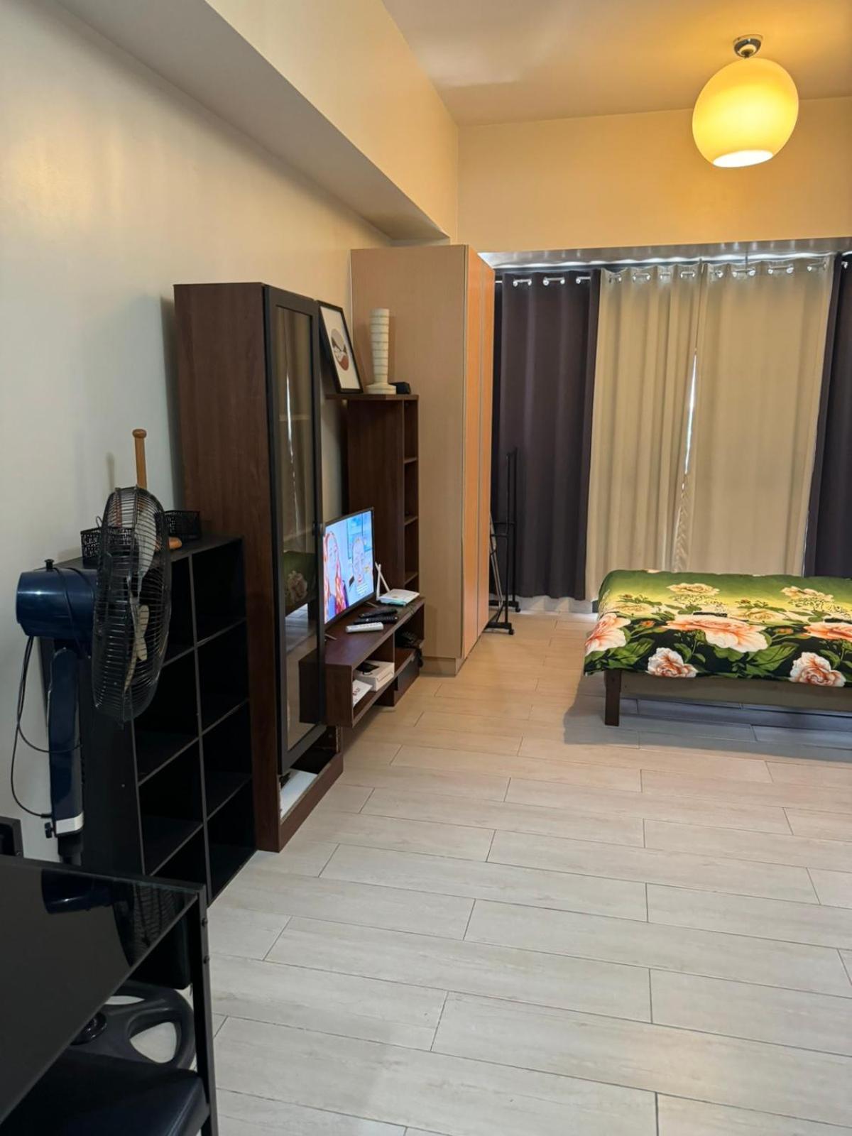 Henry'S Newport Condotel パサイ エクステリア 写真