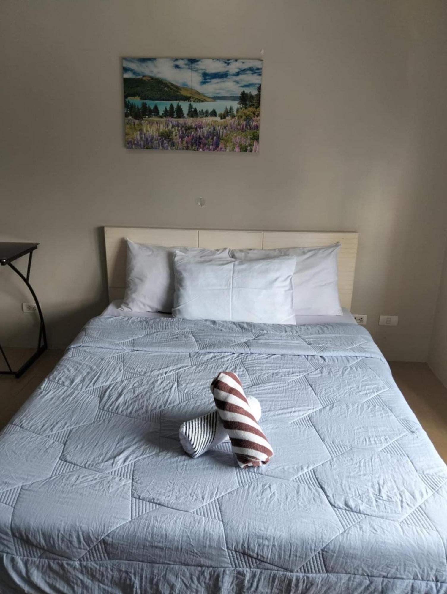Henry'S Newport Condotel パサイ エクステリア 写真
